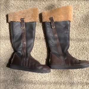 GREAT condition wool lined Ugg boots